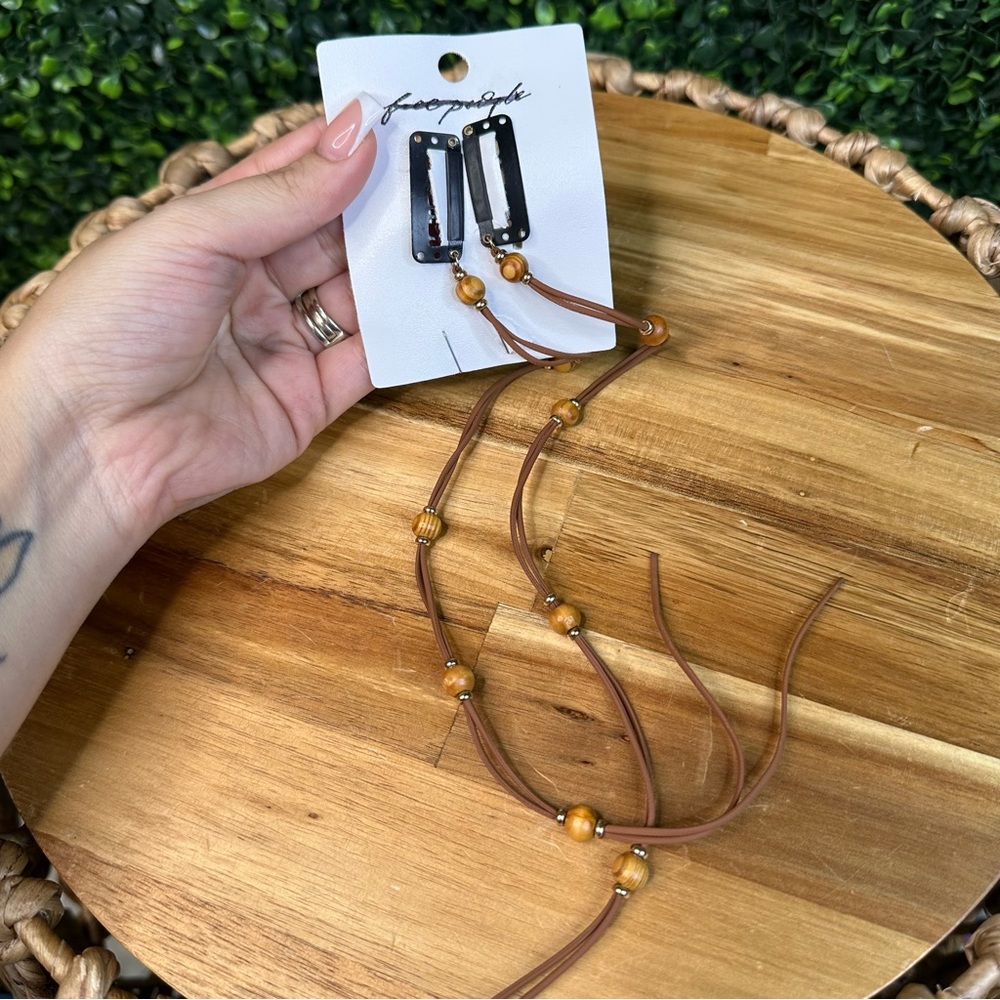 Nwt free People Brown Beaded hair clips‎